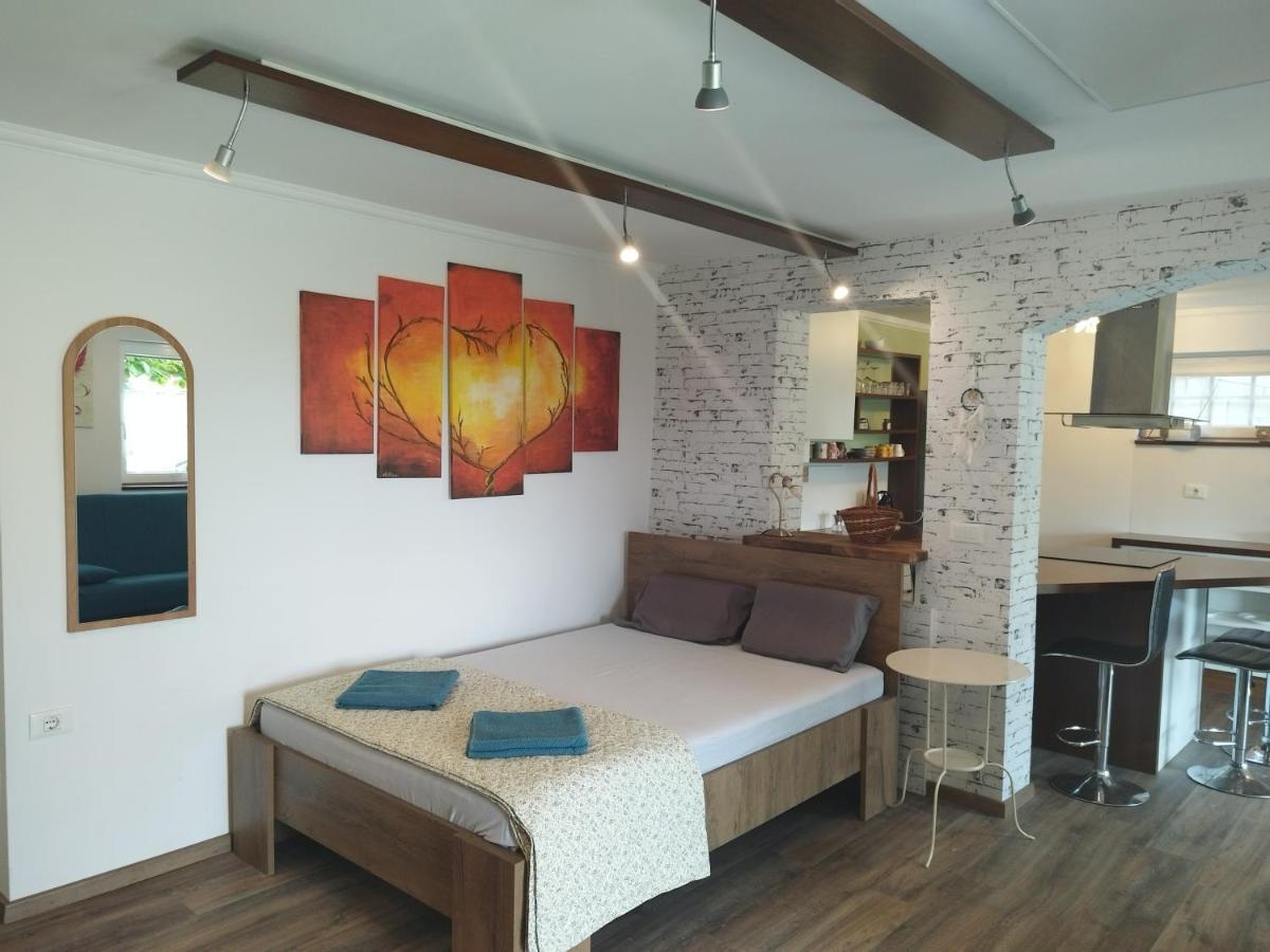 Apartma Salvia-Guest House لوسيا المظهر الخارجي الصورة