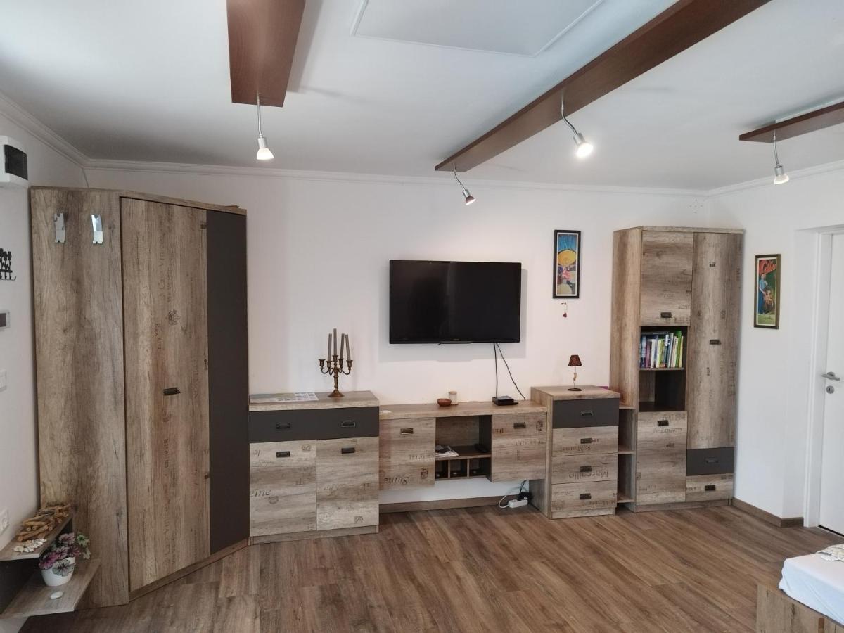 Apartma Salvia-Guest House لوسيا المظهر الخارجي الصورة