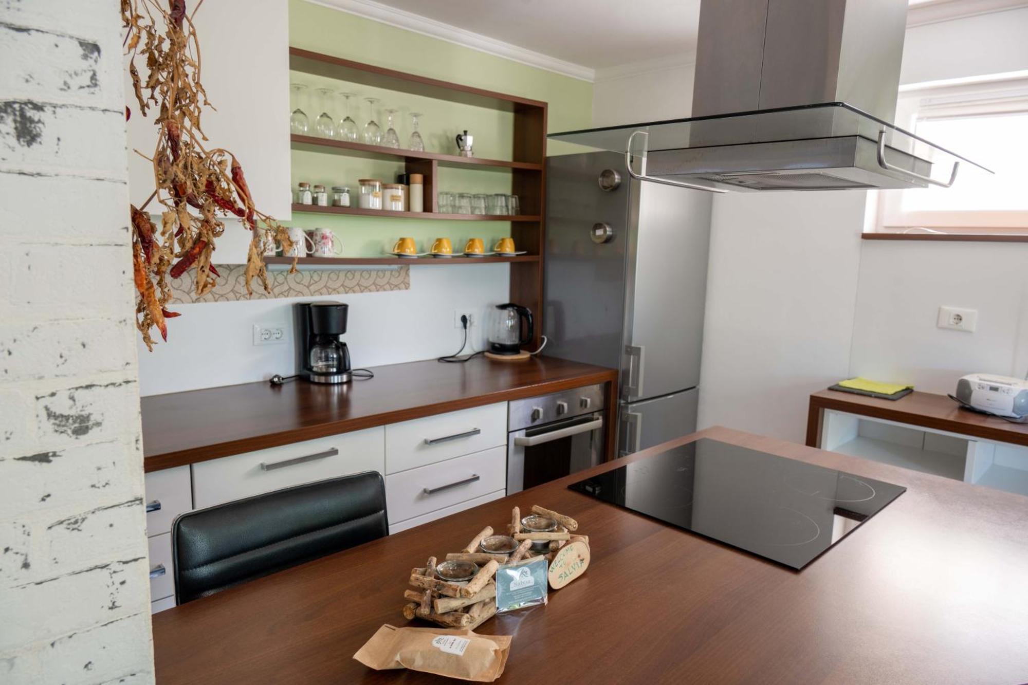 Apartma Salvia-Guest House لوسيا المظهر الخارجي الصورة